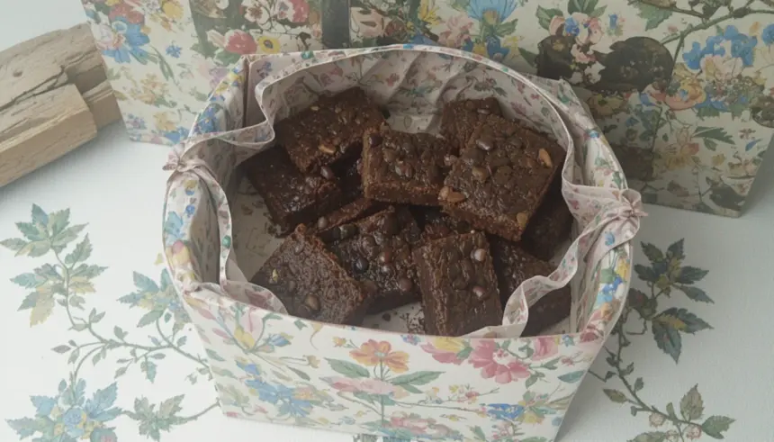 Brownies With Black Beans Boxed