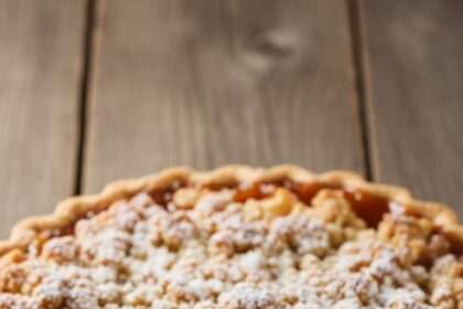 Apple Pie With Streusel Topping