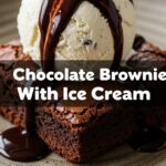 Chocolate Brownie With Ice Cream