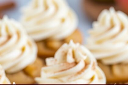 Apple Pie Cupcakes With Frosting