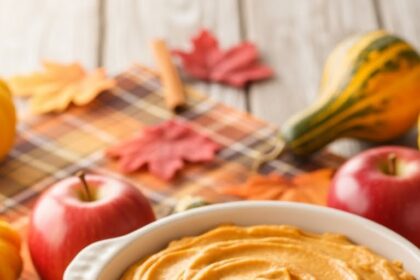 Pumpkin Pie Dip With Apples