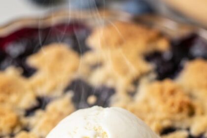 Blueberry Crisp With Ice Cream