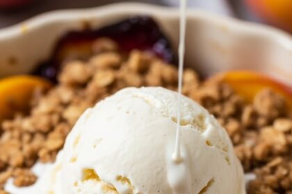 Peach Crisp With Ice Cream