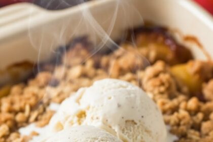 Apple Crisp With Ice Cream