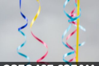 Oreo Ice Cream Cake With Chocolate Sauce