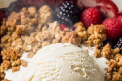 Berry Crisp With Vanilla Ice Cream