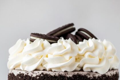 Oreo Ice Cream Cake With Cool Whip