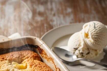 Pineapple Cobbler With Ice Cream