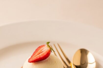 Elegant Dessert Plate With Ice Cream