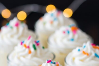 Vanilla Pudding Shots With Vodka