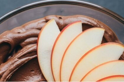 Chocolate Avocado Mousse With Apples