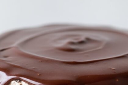 Oreo Ice Cream Cake With Chocolate Ganache