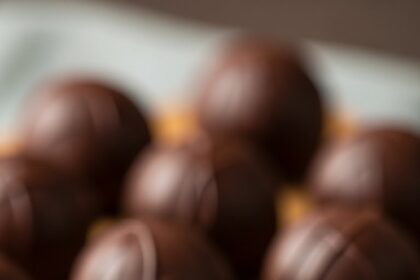 Chocolate Truffles With Liquor Filling