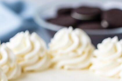 No Bake Oreo Cheesecake With Cool Whip