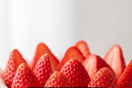 Strawberry Shortcake Cake - Japanese Version