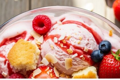 Vegan Strawberry Shortcake Ice Cream