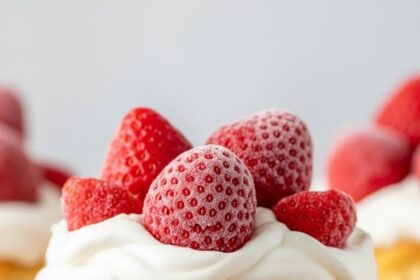 Strawberry Shortcake With Frozen Strawberries
