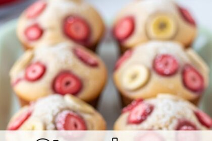 Strawberry Banana Bread Muffins