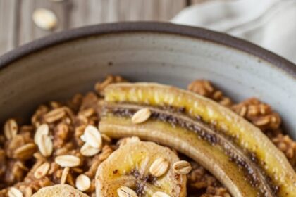 Baked Banana Bread Oatmeal