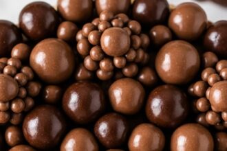 Chocolate Balls Cake Decoration