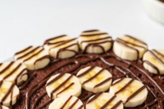 Chocolate And Banana Cake