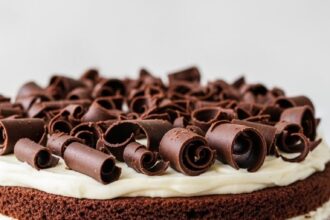 Chocolate Cake With Cream Cheese