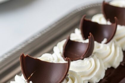 Eclair Cake With Chocolate Ganache