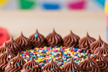 Chocolate Smash Cake