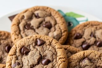 Worlds Worst Chocolate Chip Cookies