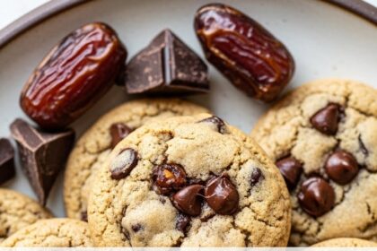 Chocolate Chip Date Cookies