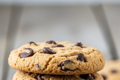 Healthy Whole Wheat Chocolate Chip Cookies