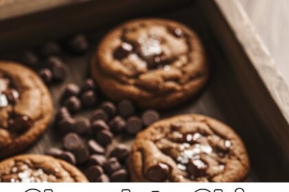 Chocolate Chip Cookies With Salt On Top