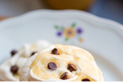Chocolate Chip Divinity Cookies