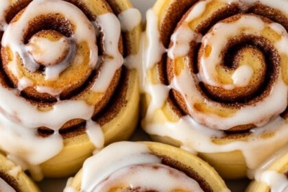 Sugar Free Cinnamon Rolls