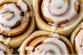 Bunny Cinnamon Rolls Easter