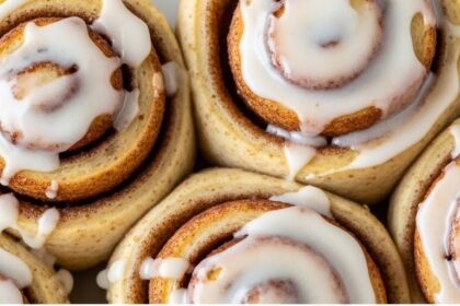 Bunny Cinnamon Rolls Easter