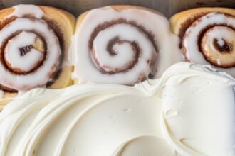 Cinnabon Cinnamon Rolls Copycat Icing
