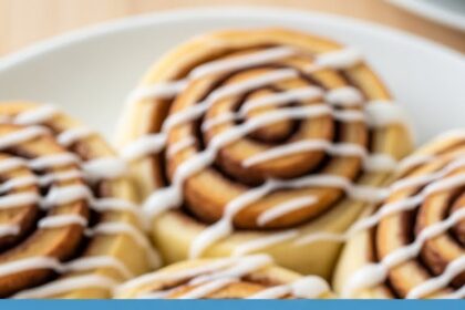 Healthy Cinnamon Rolls Greek Yogurt