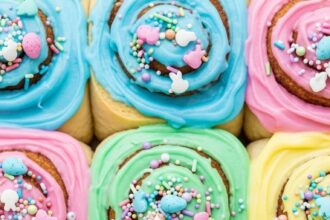 Sourdough Pumpkin Cinnamon Rolls