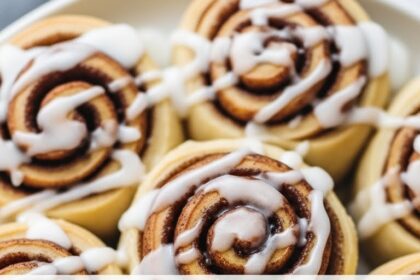 Easy Simple Cinnamon Rolls