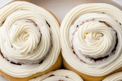 Buttercream Frosting For Cinnamon Rolls