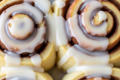 Fluffy Sourdough Cinnamon Rolls