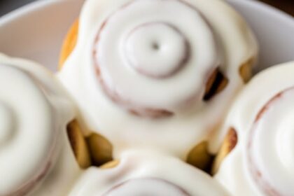 Frosting Cinnamon Rolls