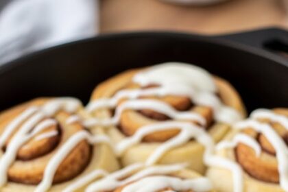 White Lily Biscuit Dough Cinnamon Rolls