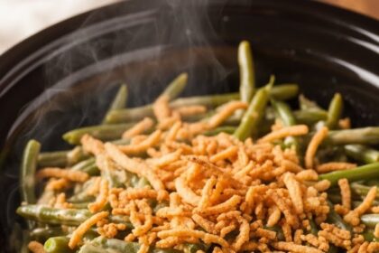 Slow Cooker Green Bean Casserole