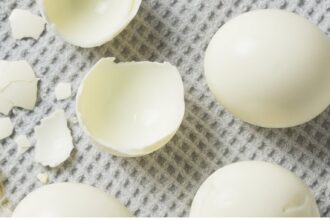 Hard Boiled Eggs Easy Peel