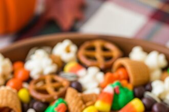 Christmas Story Snack Mix For Kids